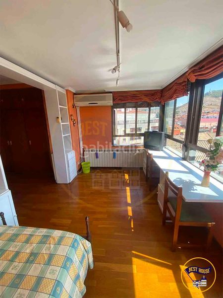Foto e727cb65-1473-43c3-8f28-8947bda23f81. Flat with heating in Centro Cuenca