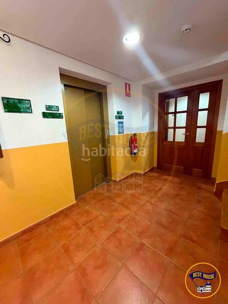 Foto a3bf23cb-7589-4cad-a96a-160fd0aad090. Gebäude in Casco Histórico Cuenca