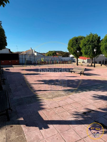 Foto e9ec0661-4147-4f05-9596-aaabf64cdbd7. Casa a Torrejoncillo del Rey
