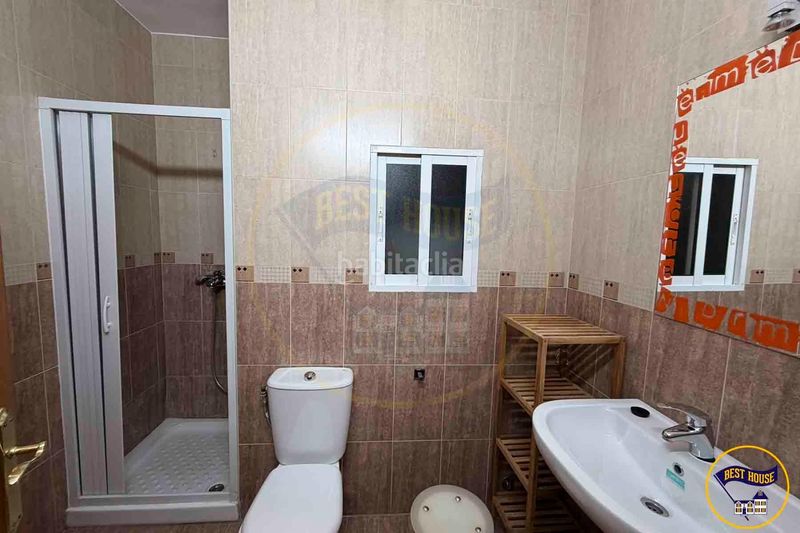 Foto 98595d45-44fa-4300-a645-e07f051e4ba0. Rent flat with heating in Centro Cuenca