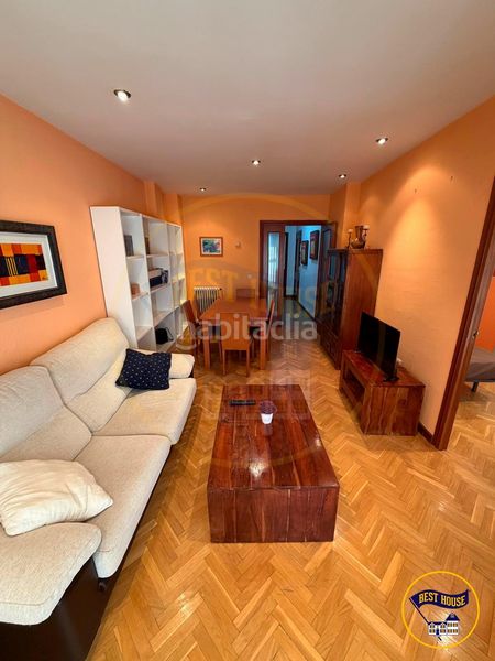 Foto 85b77f7f-ffe7-44fc-a7a1-774a15fa2d90. Affitto appartamento con riscaldamento in Centro Cuenca