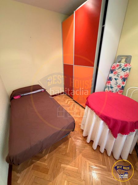 Foto 0343a2bb-971b-4d79-982f-80863d91fb0d. Miete etagenwohnung mit heizung in Centro Cuenca