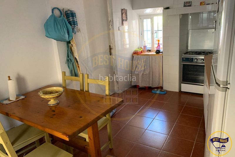 Foto 16070ab5-891d-45c6-939e-79d15ba34050. Casa amb calefacció aparcament a Castejón