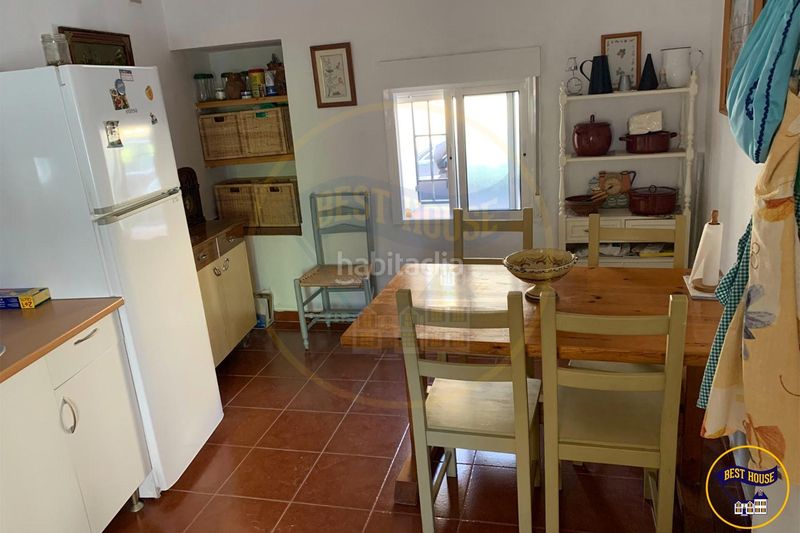 Foto b037701e-ab6b-4909-a258-beccd3eb6e41. Casa amb calefacció aparcament a Castejón