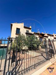 Casa adossada  Calle rio (arcas). Adosado en venta en arcas