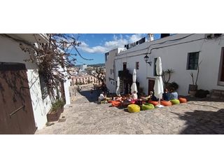 Piso en Dalt Vila-La Marina. Piso con encanto para reformar en dalt vila, ibiza  vive en el c