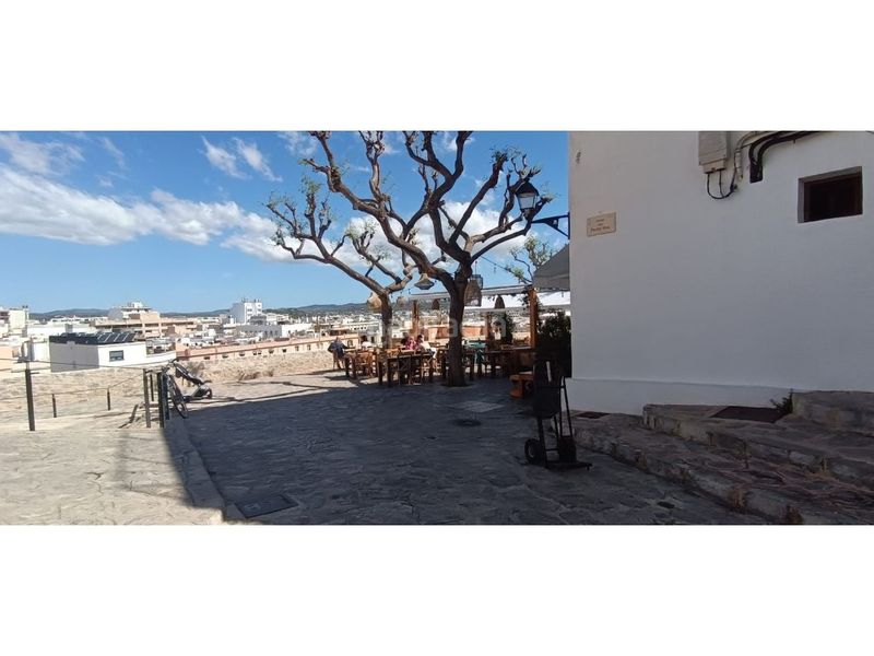 Foto 707a3f92-1d6a-4483-bef9-b8b719c536e2. Pis a Dalt Vila-La Marina Ibiza