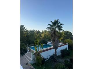 Casa  N/a. Casa con piscina en cala de bou