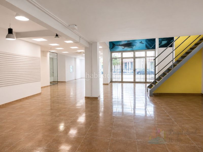 Foto 6cee5ff3-ff93-4571-8909-7a9f0886e6dd. Local comercial a Puig des Molins Ibiza