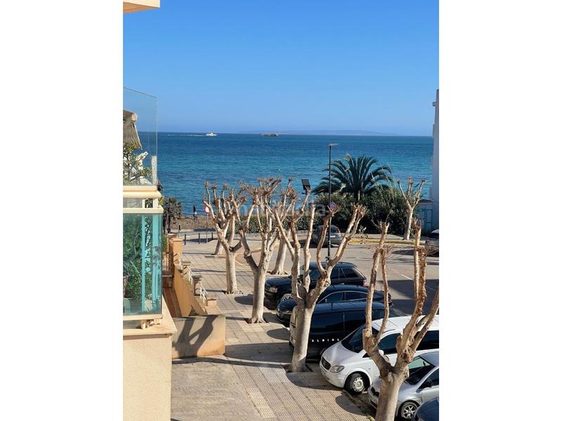Foto 77841cac-de58-4fb4-ab54-2a1b9502a93d. Alquiler piso  en playa d embossa en alquiler anual a partir de noviembre piso con vistas al mar en playa den bossa en Ibiza