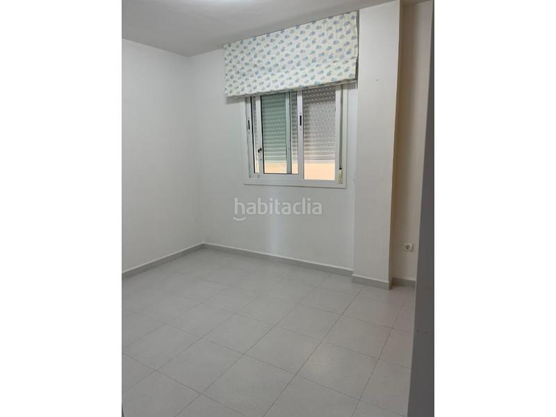 Foto fffa87ce-d65a-42ee-a897-efe5578642a8. Alquiler piso  en playa d embossa en alquiler anual a partir de noviembre piso con vistas al mar en playa den bossa en Ibiza
