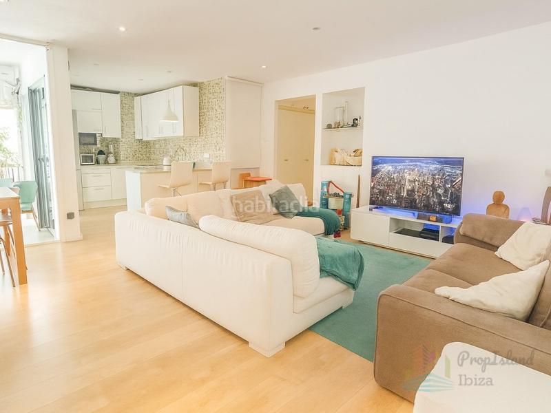 Foto 3ec7b2d5-9100-497e-b176-4d3430c84ef3. Etagenwohnung in Santa Eulària des riu Santa Eulària