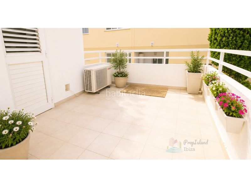 Foto debf4dd4-3b38-4bfc-8887-9b8da6ccf292. Casa adossada a Jesús Santa Eulària