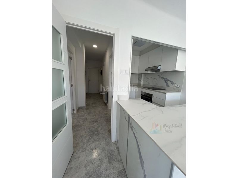 Foto b035d3a2-e648-41ca-9c2f-8ebb8202662f. Pis a Els Pins Blanes