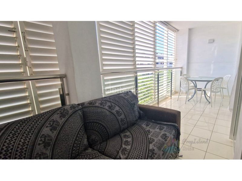 Foto 2d9d055c-3cd3-4352-b89e-75cd3bda8f50. Miete appartement mit parking in Ses Figueretes - Platja d'en Bossa - Cas Serres Ibiza