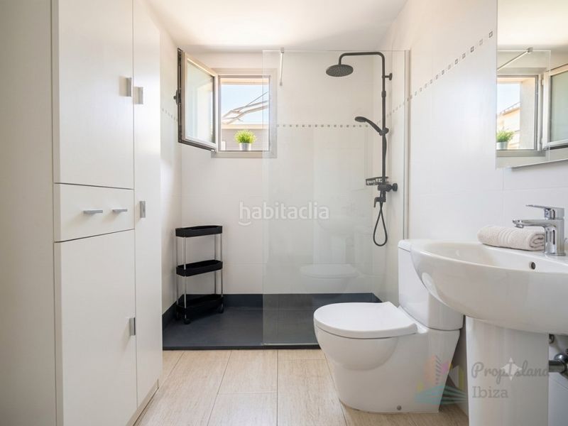 Foto 46155e30-896d-457d-aed5-782a4789a7d5. Planta baixa a S´Eixample-Can Misses Ibiza
