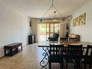 Planta baixa  Calle ciudad jardin. Bajo en puig den valls con terraza, 4 habitaciones y 2 baños en