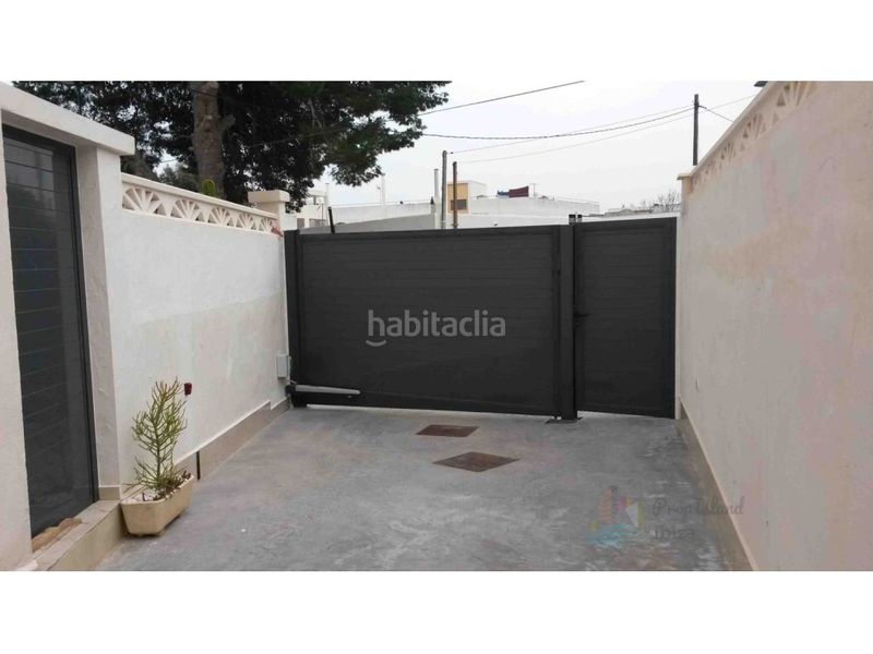 Foto e7e6dfde-11f6-4177-8e39-61755b0ab929. Edifici a S´Eixample-Can Misses Ibiza