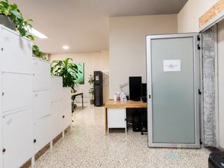 Business premise  Calle san jose (p.d.v.). Traspaso de negocio consolidado y totalmente equipado en santa e
