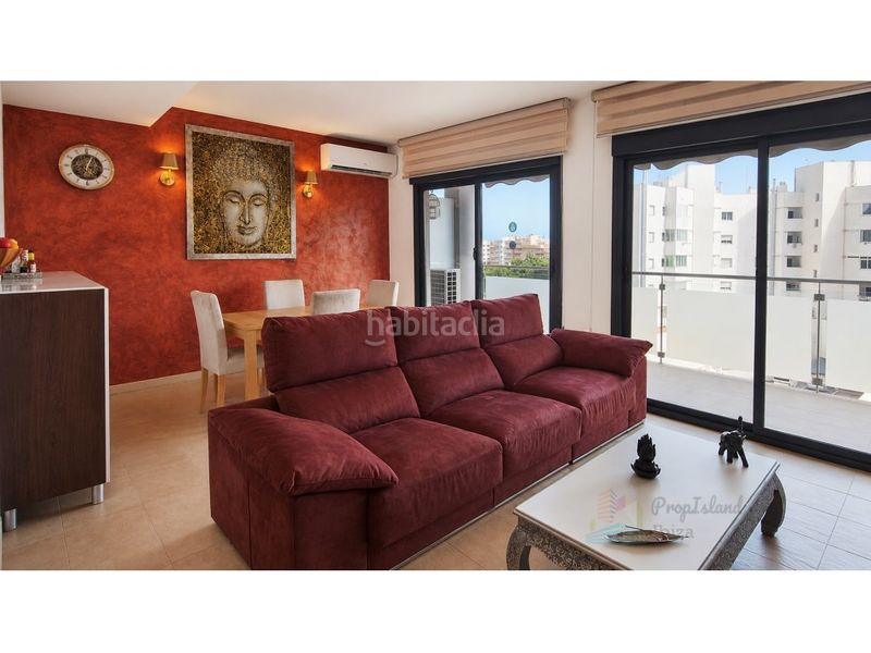 Foto 08f4a3c1-bfd7-4b80-a445-8ec199e8209a. Duplex with parking in S´Eixample-Can Misses Ibiza