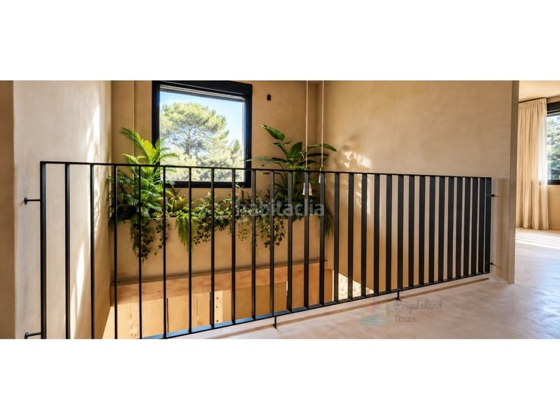 Foto 04192842-99ed-4191-aa09-e2bd41234b65. Casa amb aparcament a Santa Eulària des riu Santa Eulària