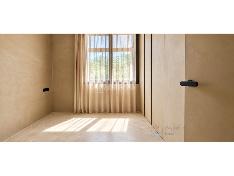 Foto 142e468f-a106-4c65-8bb1-22494acd5671. Casa amb aparcament a Santa Eulària des riu Santa Eulària