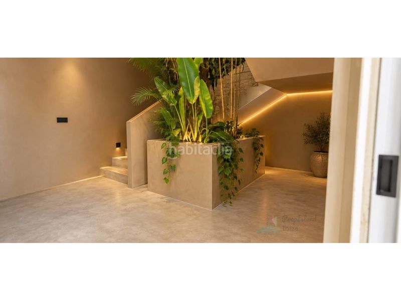 Foto d22f5d9f-8f8a-43ee-996d-8a1eb7a13537. Casa amb aparcament a Santa Eulària des riu Santa Eulària