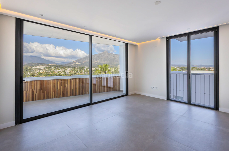 Foto 5c5b203d-5368-48e3-b6a0-75540c29a496. Apartamento en Nueva Andalucía centro Marbella