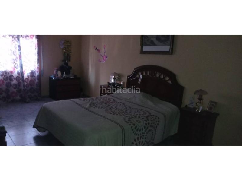 Foto fd70cd3b-b124-4877-bc7e-c1a21ba4ad3b. Casa  en venta en Baza