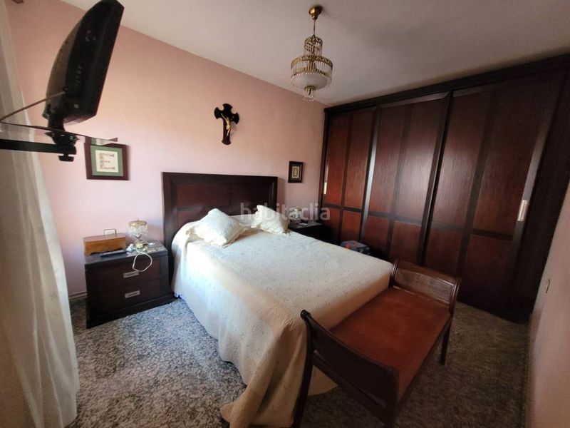 Foto 5d5dcbfa-daca-4815-b96a-022f23756294. Casa  en venta en Baza