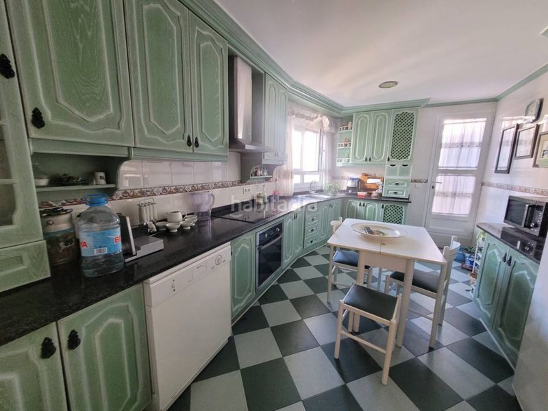 Foto cebbbc3a-4337-4aa0-baf0-6d2fce124cba. Casa  en venta en Baza