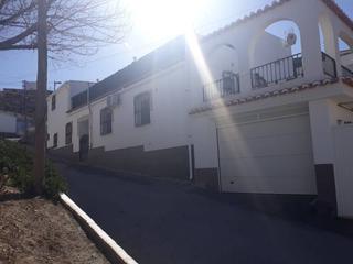 Casa a Caniles. Casa en venta en caniles