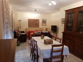 Casa adossada a Baza. Chalet adosado en venta en baza