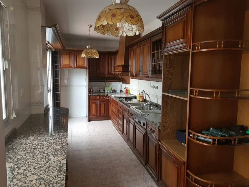 Foto ae5701ee-bd65-412c-986d-aa227b8ba778. Piso  en venta en Baza