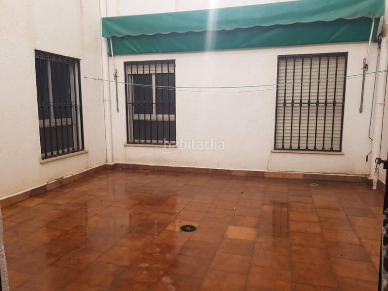 Foto c253012b-ffc1-4c39-9a4c-b03104e8448d. Piso  en venta en Baza