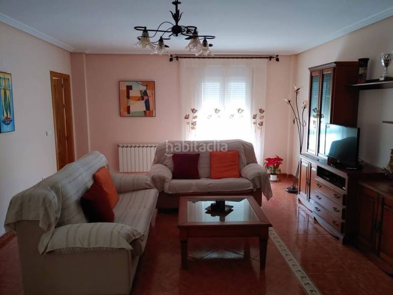 Foto e0933531-2128-4d47-81a1-081044fe2e3a. Piso venta de piso en Baza