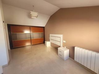 Dúplex en Baza. Duplex en venta en baza