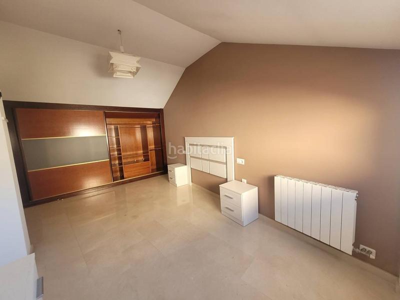 Foto dc7f2139-1ca8-4a8c-a918-57b1647151a1. Dúplex duplex en venta en Baza
