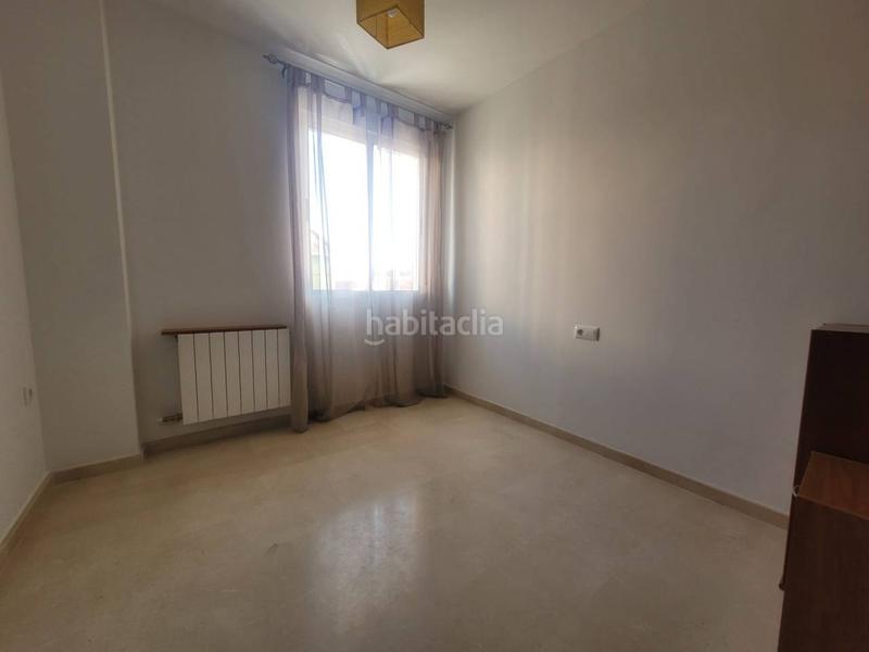 Foto f1e58d79-bc72-4b6a-b2e9-4e6de5f0d17d. Dúplex duplex en venta en Baza