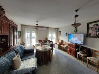Appartement à Baza. Piso en venta en baza