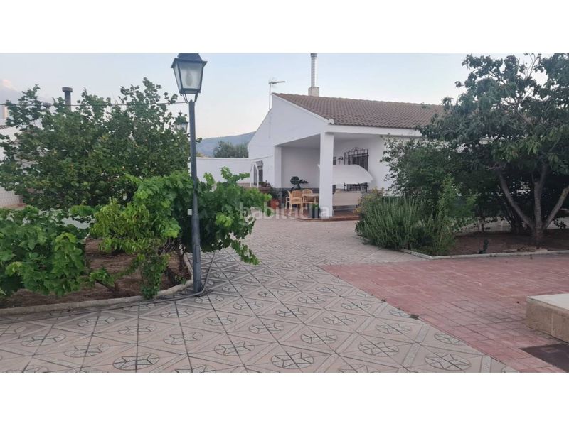 Foto 53c288c4-de5b-4943-9dce-b1924c72e826. Xalet amb calefacció aparcament piscina a Baza