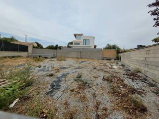 Terreny residencial a Baza. Venta de solar en baza