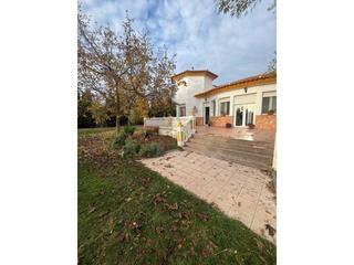 Xalet a Baza. Chalet en venta en baza