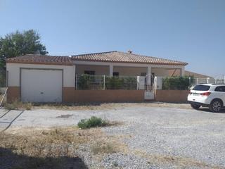 Xalet a Cortes de Baza. Chalet en venta en campocámara