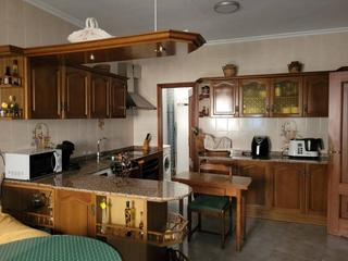 Casa a Baza. Casa en venta en baza