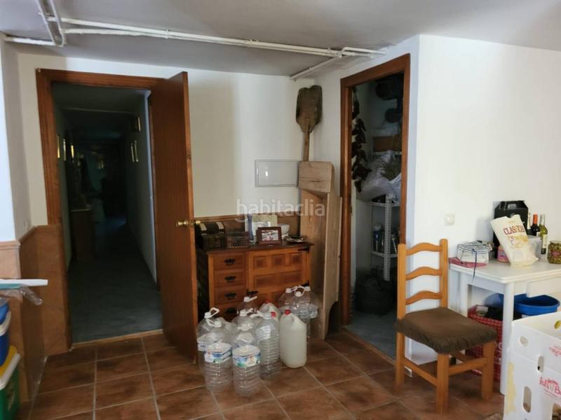 Foto a06218b0-0d4e-477b-a329-2427fd47b90e. Xalet amb calefacció aparcament piscina a Baza