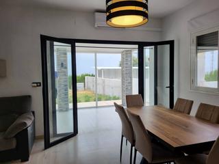 Xalet a Gor. Venta de villa en gor
