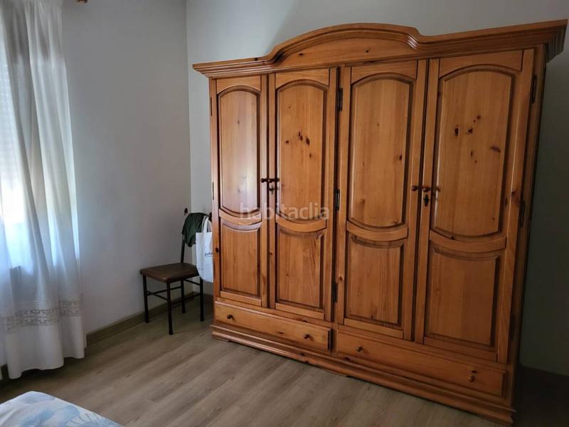 Foto f5edcfef-964d-499e-901b-48525c9f5c3c. Chalet  en venta en Baza