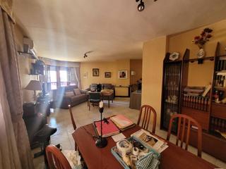 Casa a Baza. Venta de una casa en baza