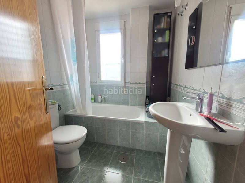 Foto 30fada87-a562-4677-8d49-34943d32798f. Dúplex venta de dúplex amplio en Baza